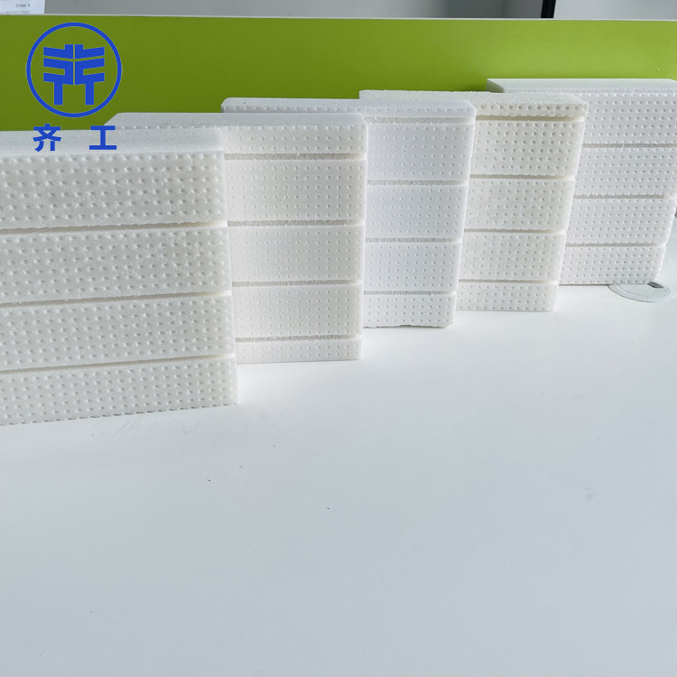 xps擠塑板的優(yōu)點(diǎn)是什么？